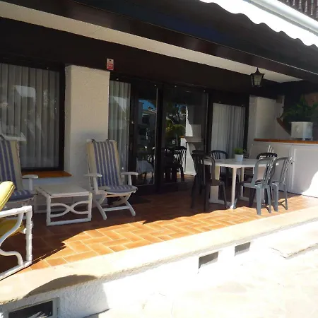 Service - Alorda Park Villa Calafell